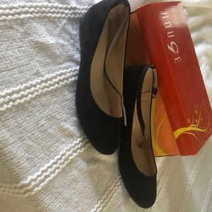 Used Black ankle strap ballet slippers Size 8!